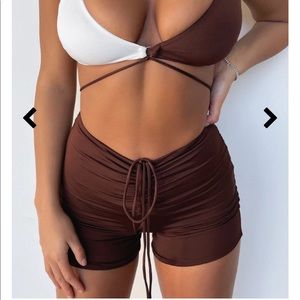 COPY - NWT That’s so fetch raven shorts brown